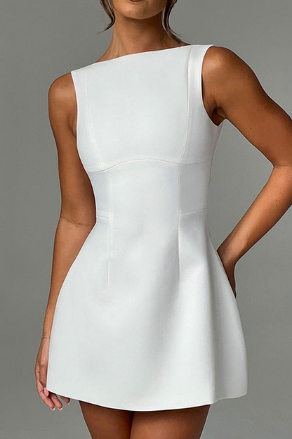 Lueur™ | Straight Cut Mini Dress