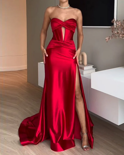 Lueur™ | Büyüleyici Kırmızı Saten Elbise