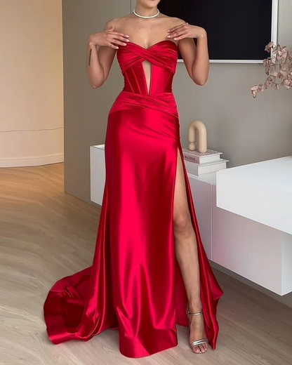 Lueur™ | Büyüleyici Kırmızı Saten Elbise